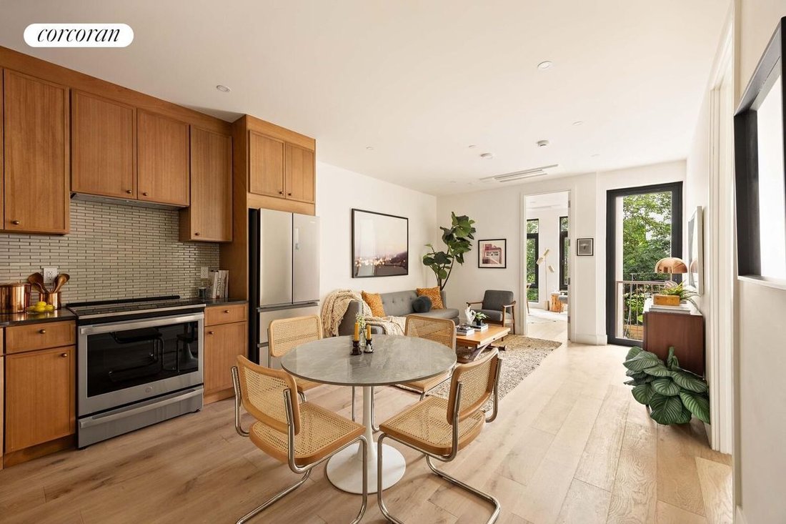 Condo in New York, New York, United States 2 - 18372289
