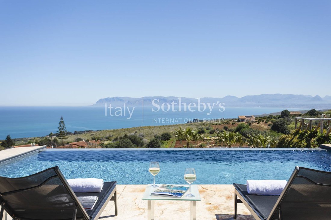 House in Castellammare del Golfo, Sicily, Italy 2 - 17702235