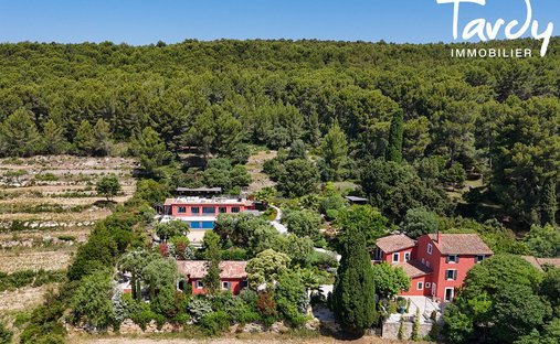 Estate in Peripherie, Cassis, France 1