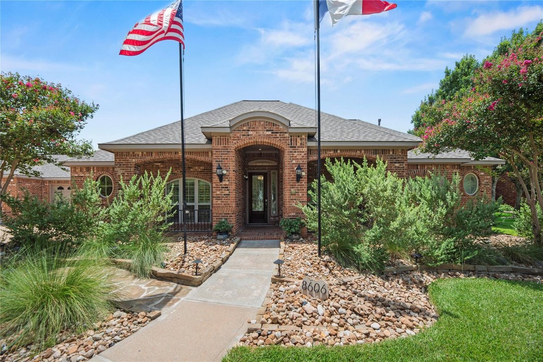 House in Houston, Texas, United States 4 - 18535777