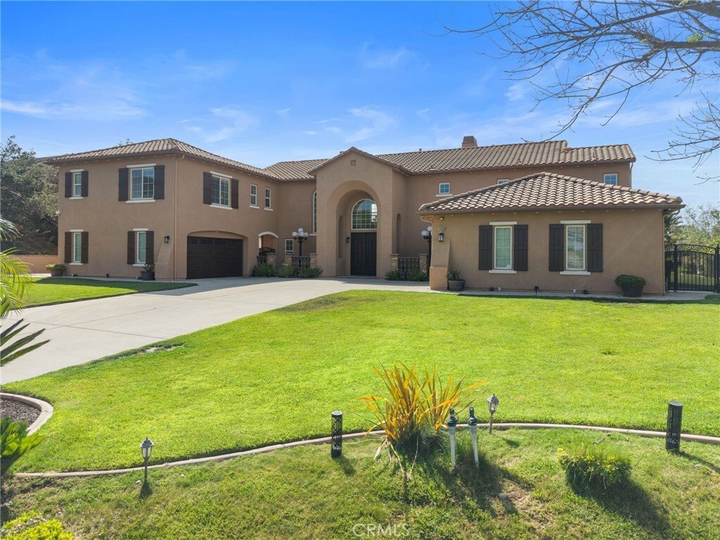 House in Corona, California, United States 5 - 18156097