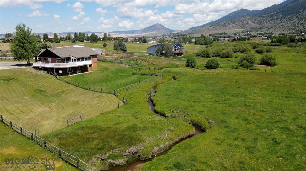 House in Butte, Montana, United States 3 - 18533610