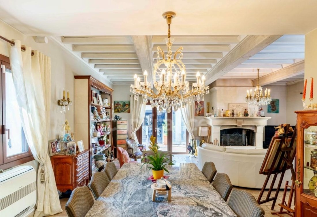 House in Fontvieille, Provence-Alpes-Côte d'Azur, France 4 - 18533491