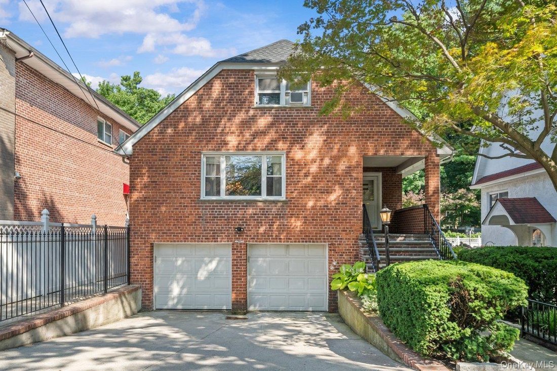 House in New York, New York, United States 2 - 18536011
