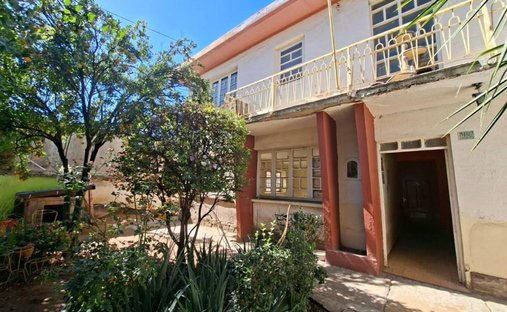 House in Cochabamba, Cochabamba Department, Bolivia 1