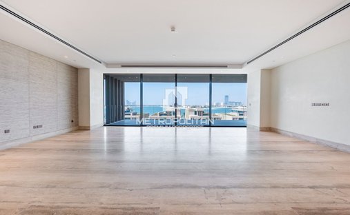 Apartment in Palm Jumeirah, Dubai, United Arab Emirates 1