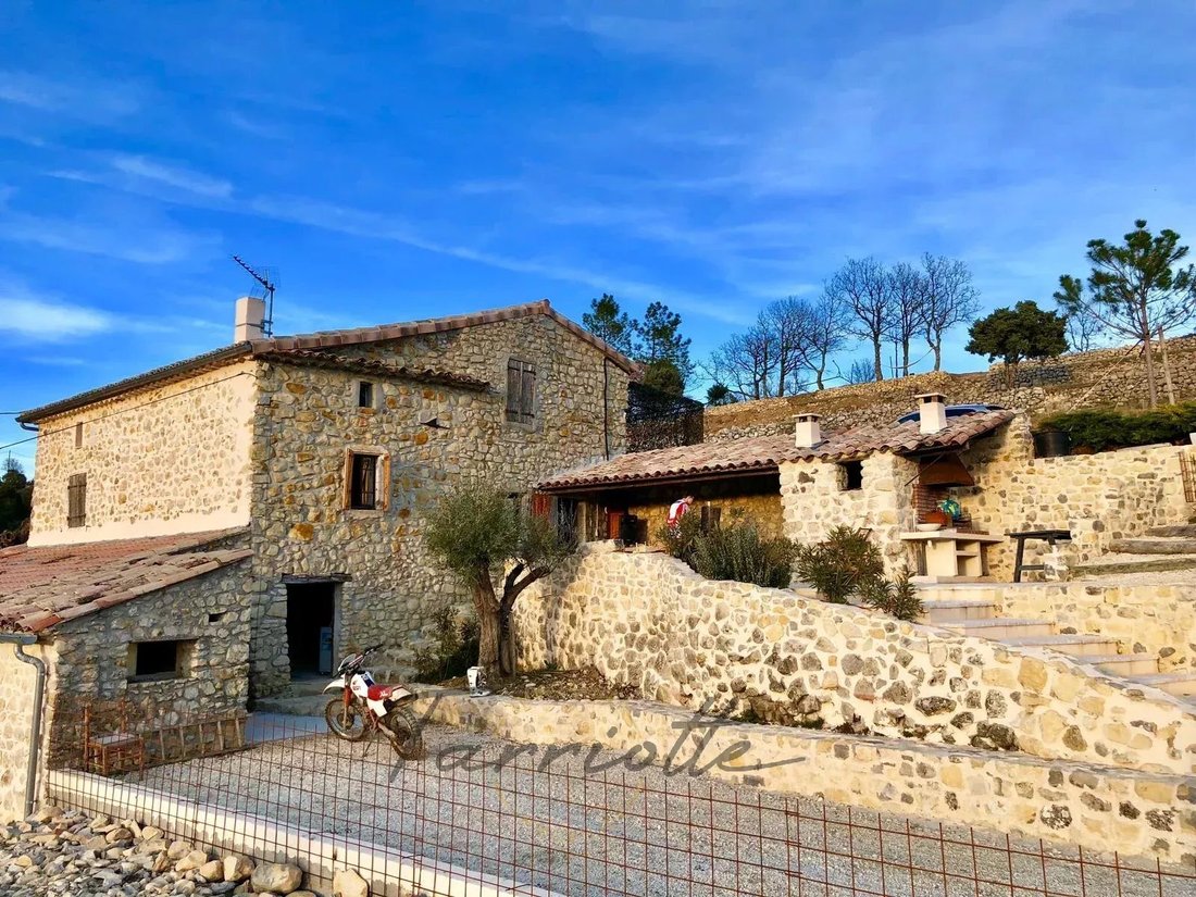 Rancho en Montagut, Nueva Aquitania, Francia 2 - 18532246