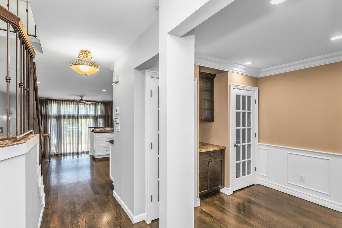 Appartement à Woodbury, État de New York, États-Unis 2 - 18409134