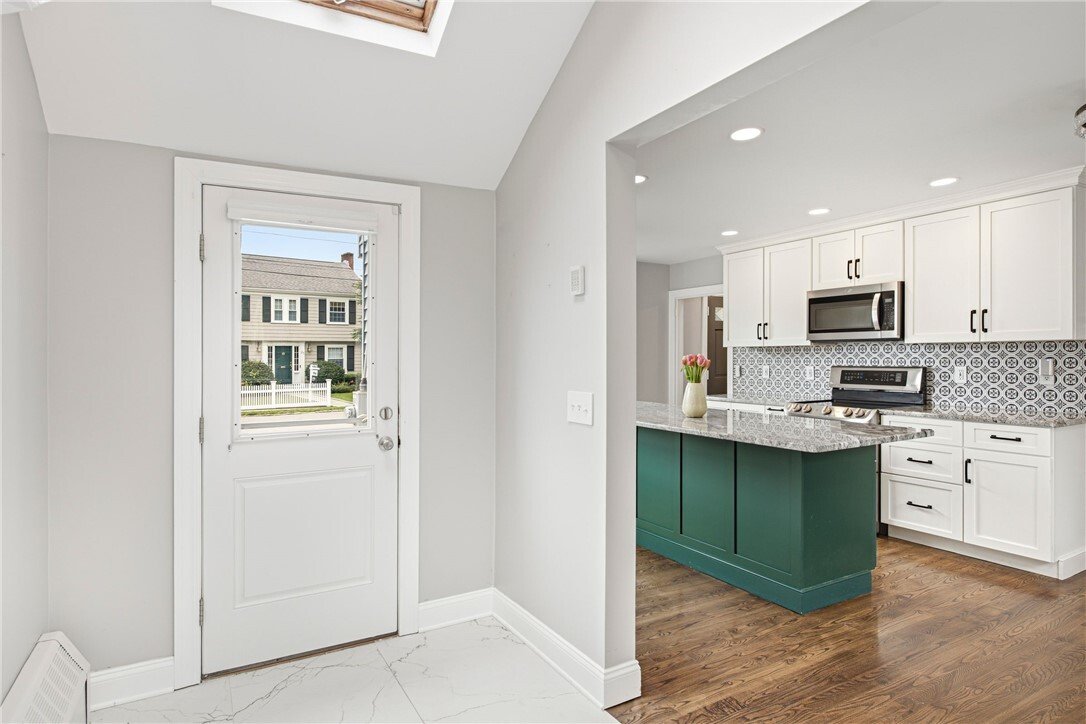 House in East Providence, Rhode Island, United States 4 - 18532303