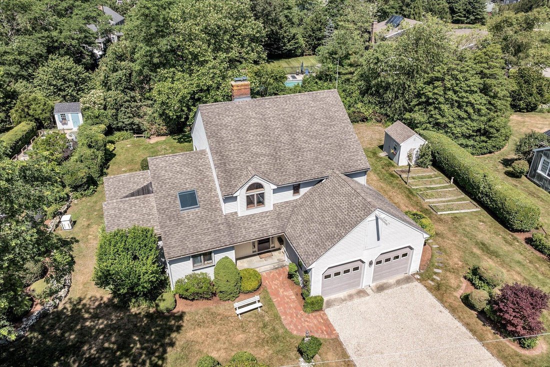 House in Falmouth, Massachusetts, United States 2 - 18534316
