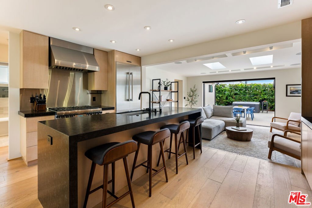 House in Los Angeles, California, United States 5 - 18535042