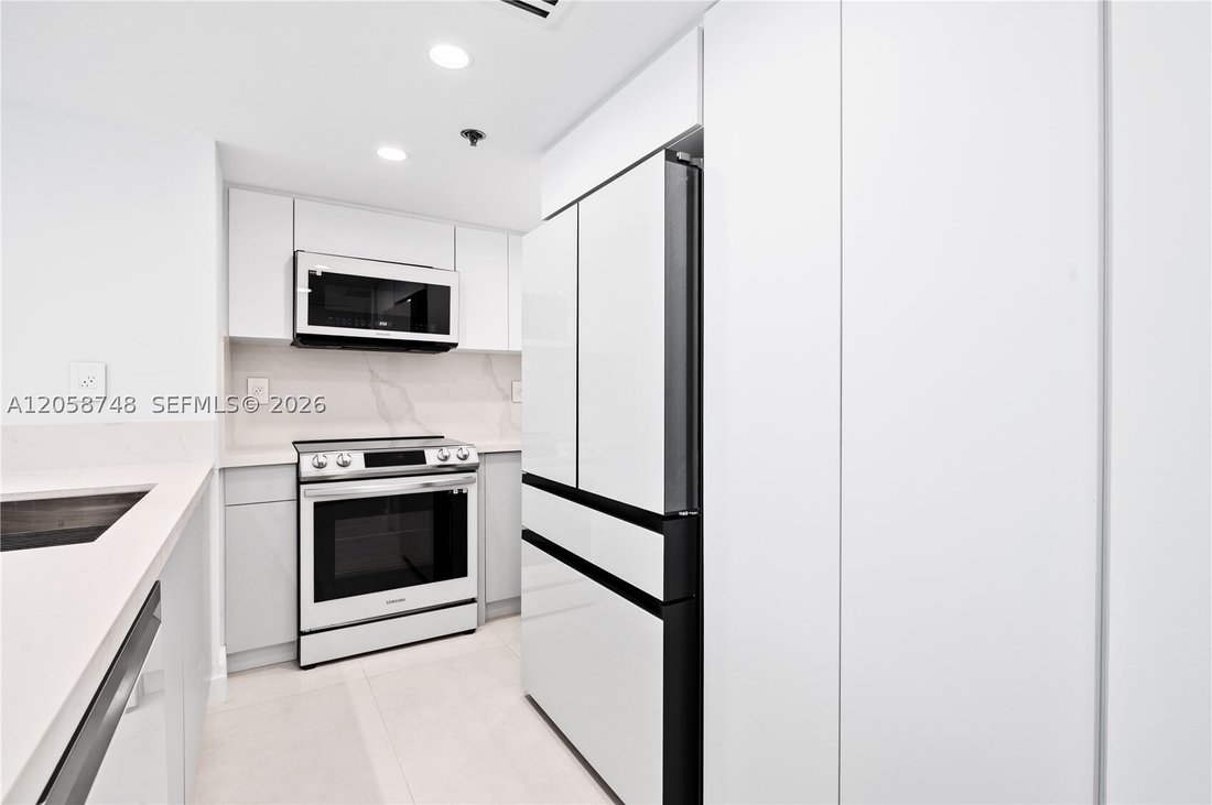 Condo in Miami, Florida, United States 3 - 18534760