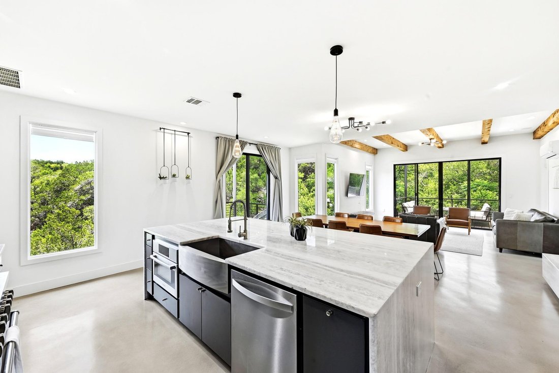 House in Austin, Texas, United States 5 - 18534613