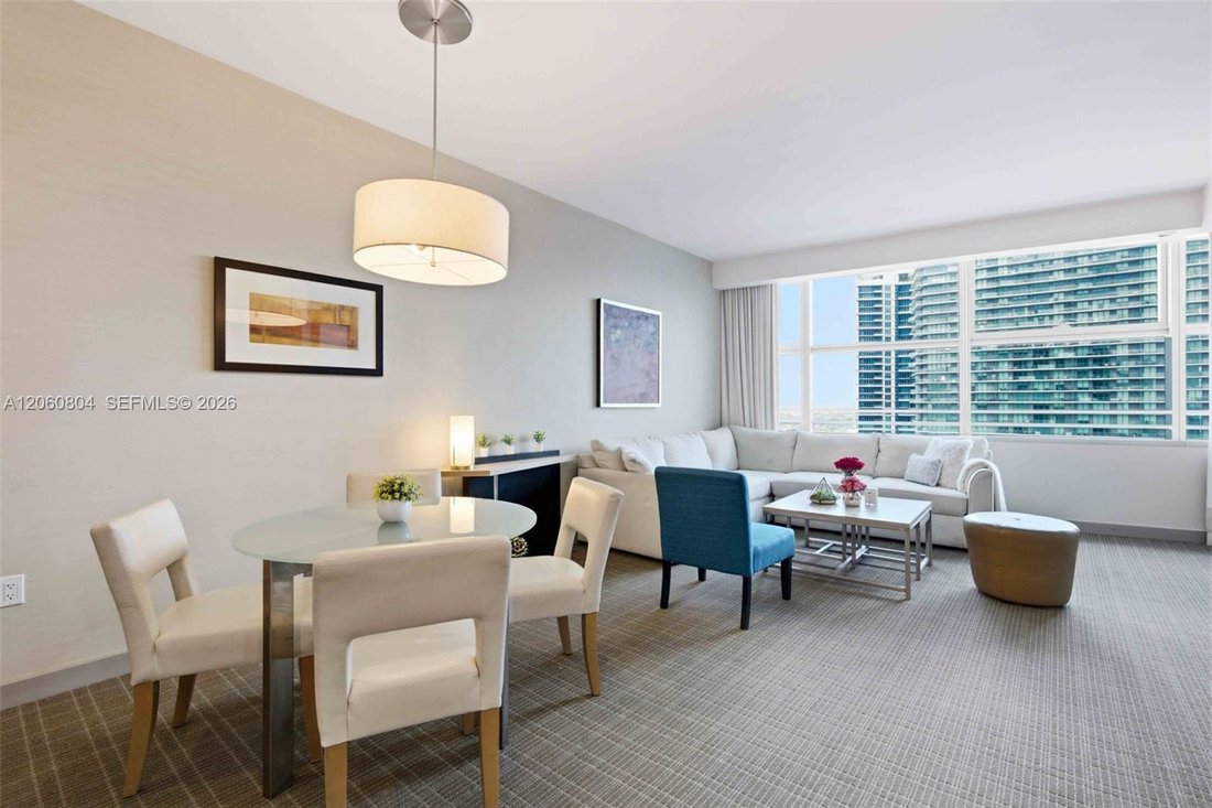 Condo in Miami, Florida, United States 4 - 18536102