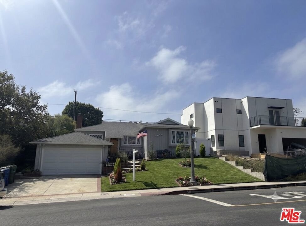 House in Los Angeles, California, United States 1 - 18377872