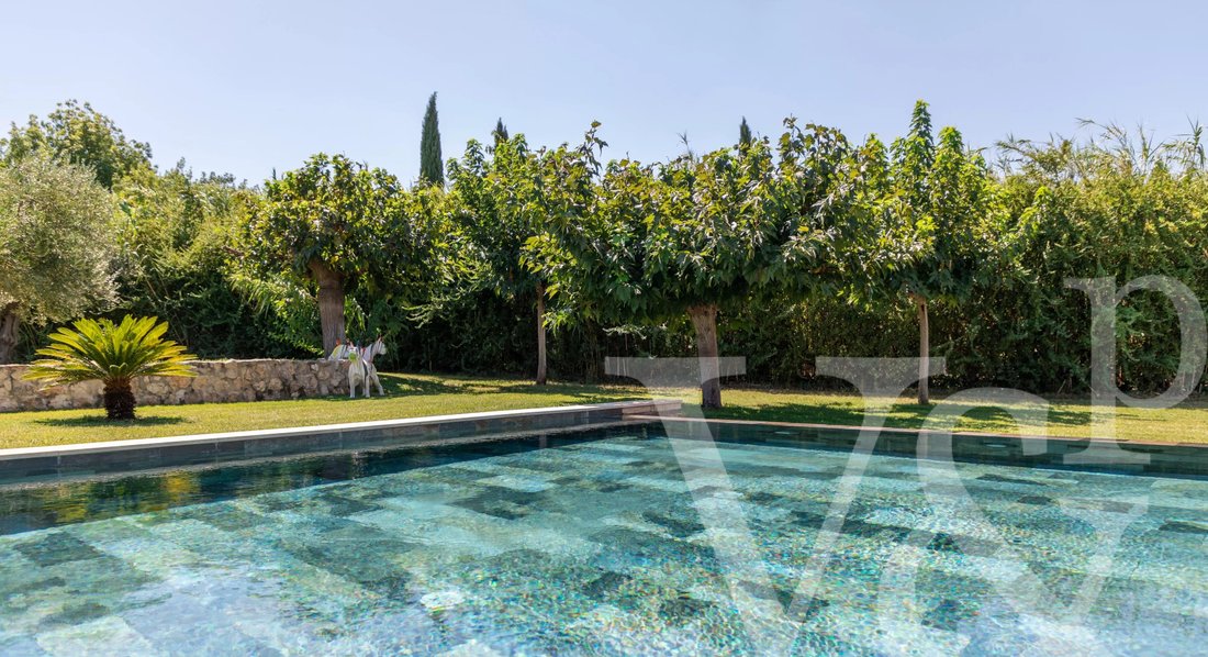 Estate in Saint-Rémy-de-Provence, Provence-Alpes-Côte d'Azur, France 3 - 17227209