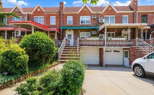 House in New York, New York, United States 1