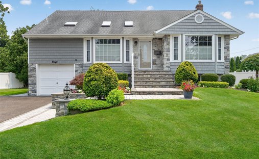 House in Jericho, New York, United States 1