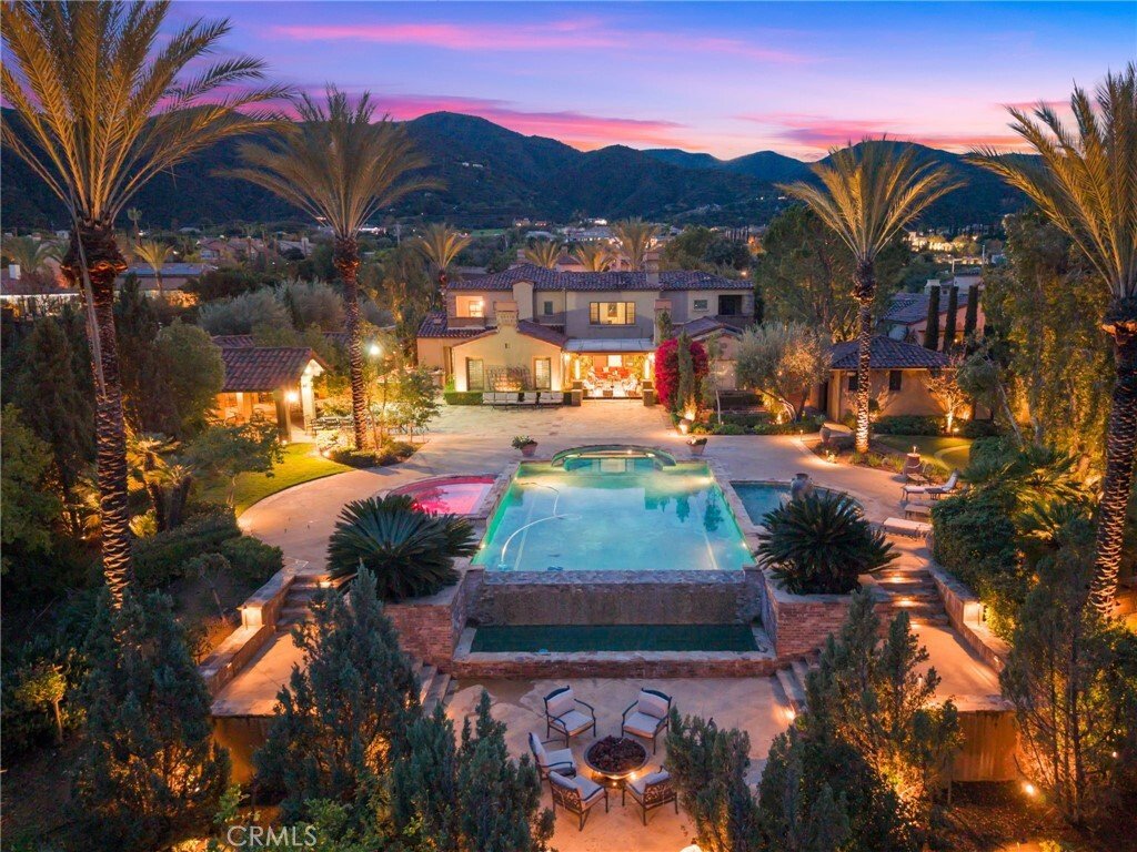 House in Corona, California, United States 4 - 16882120