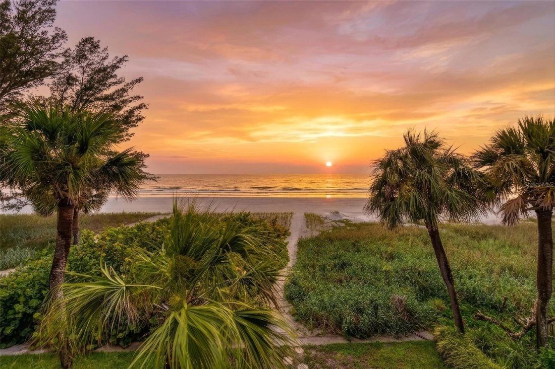 Condo in Indian Shores, Florida, United States 4 - 18532599