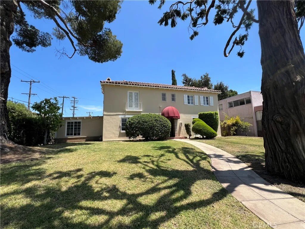 South Pasadena, California, United States 2 - 18532949
