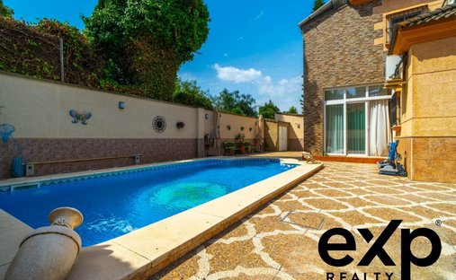 Villa a Montequinto, Dos Hermanas, Spagna 1