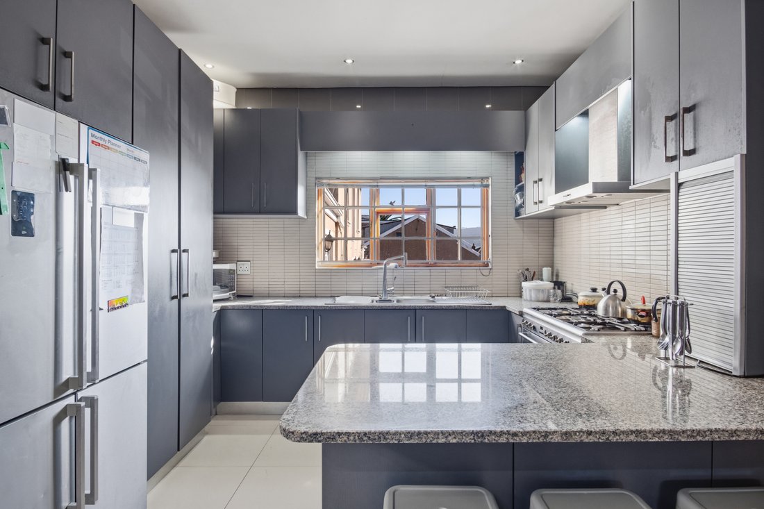 House in Observatory, Cape Town, South Africa 2 - 18536831