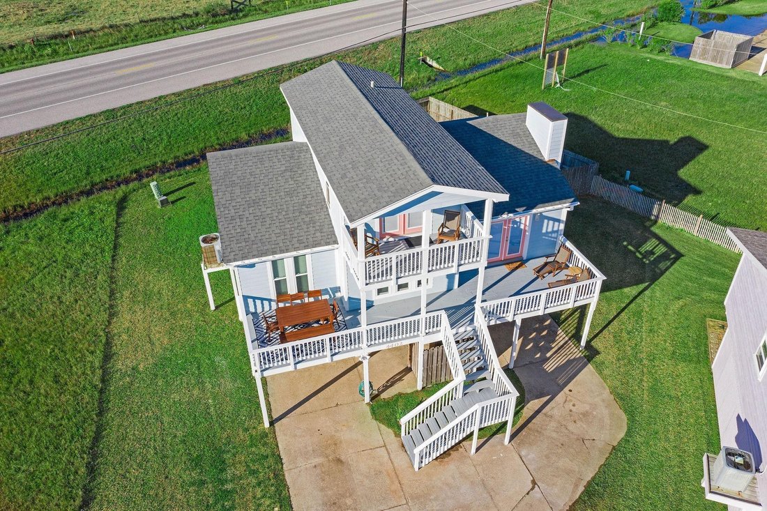 House in Galveston, Texas, United States 3 - 18535757