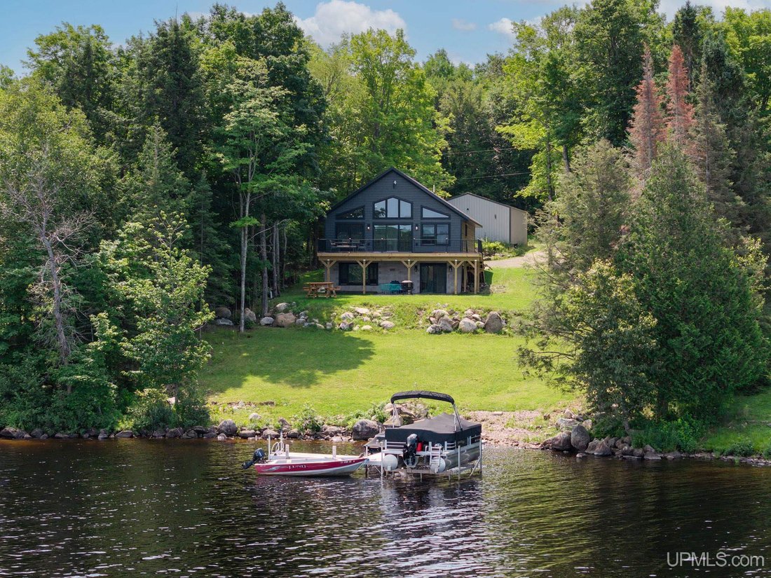 House in Michigamme Township, Michigan, United States 1 - 18532783