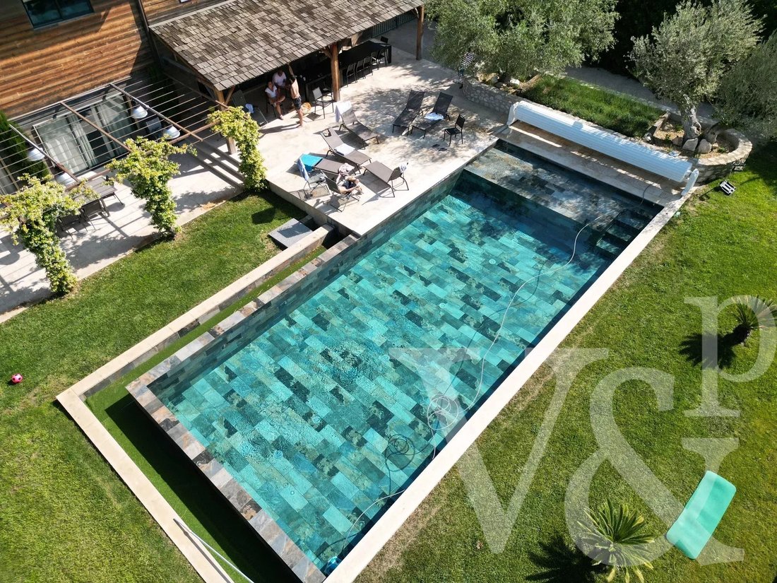 Estate in Saint-Rémy-de-Provence, Provence-Alpes-Côte d'Azur, France 2 - 17227209