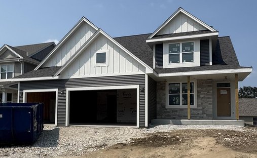 House in Pewaukee, Wisconsin, United States 1
