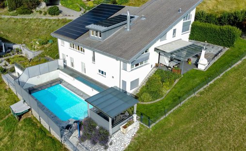 Villa in La Roche, Freiburg, Schweiz 1