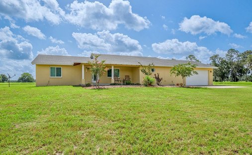 House in Chiefland, Florida, United States 1