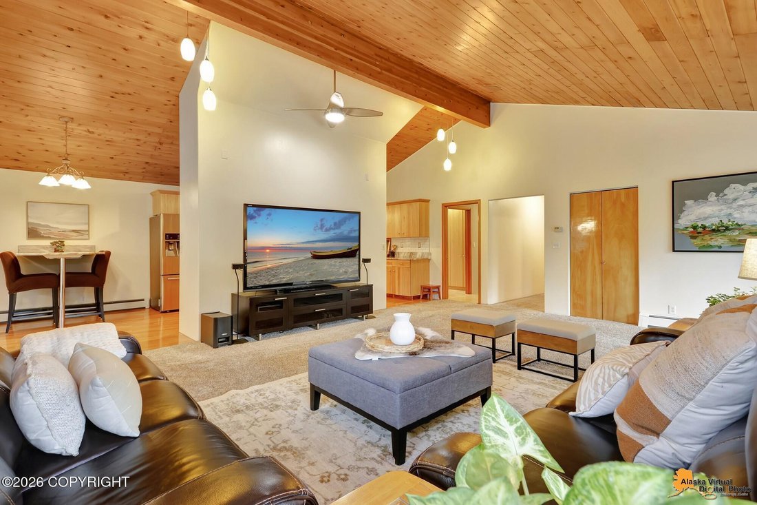 House in Anchorage, Alaska, United States 4 - 18534235