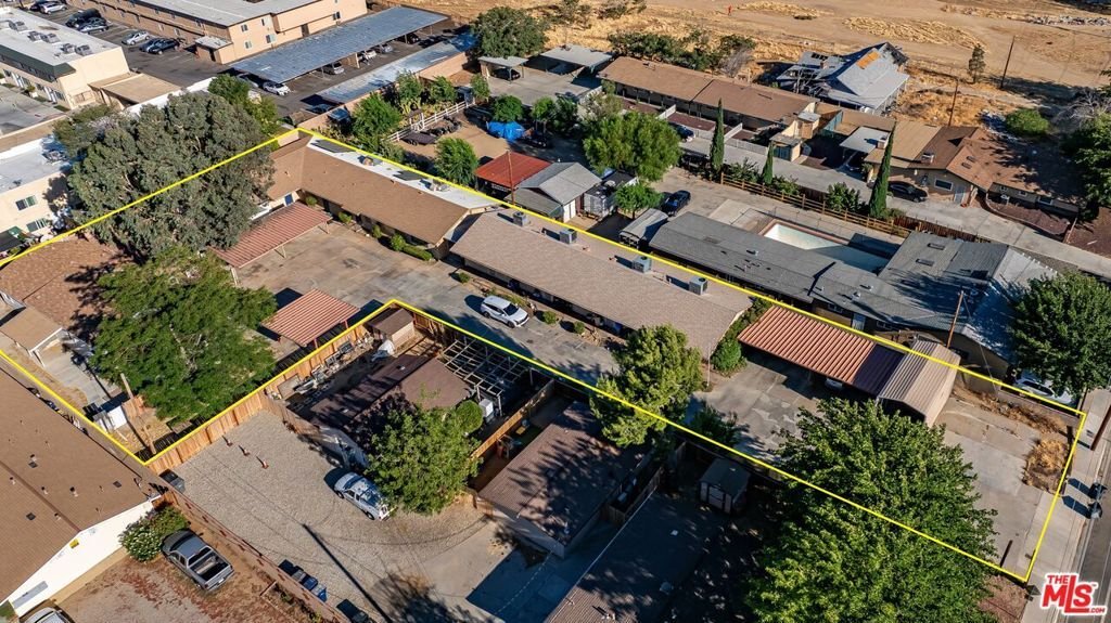 Palmdale, California, United States 1 - 18535082