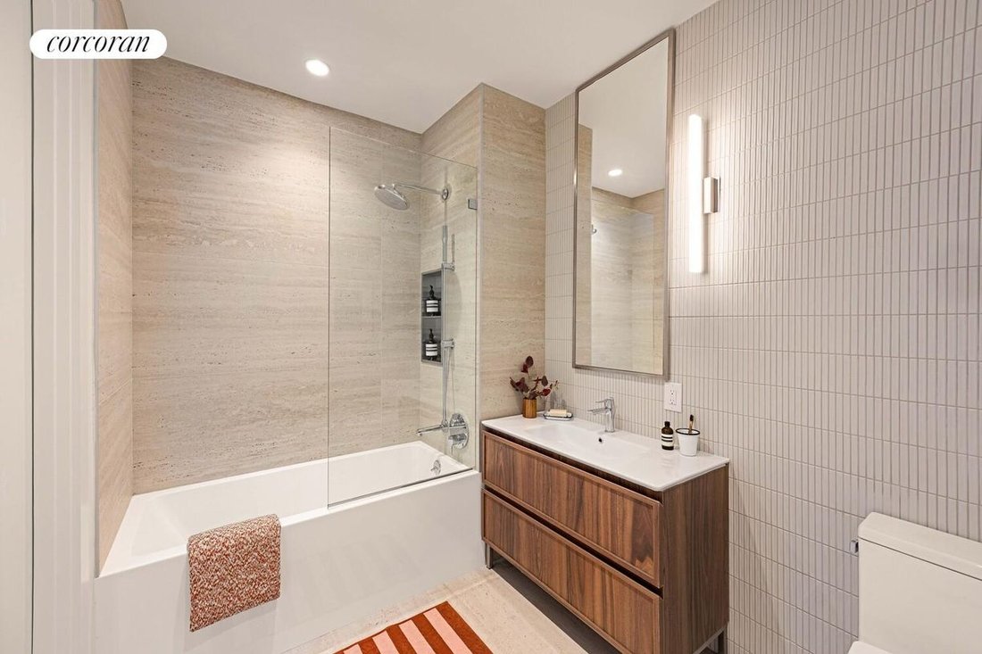 Condo in New York, New York, United States 5 - 18252012