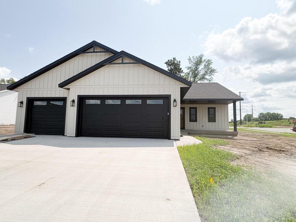 House in Holmen, Wisconsin, United States 2 - 18241657