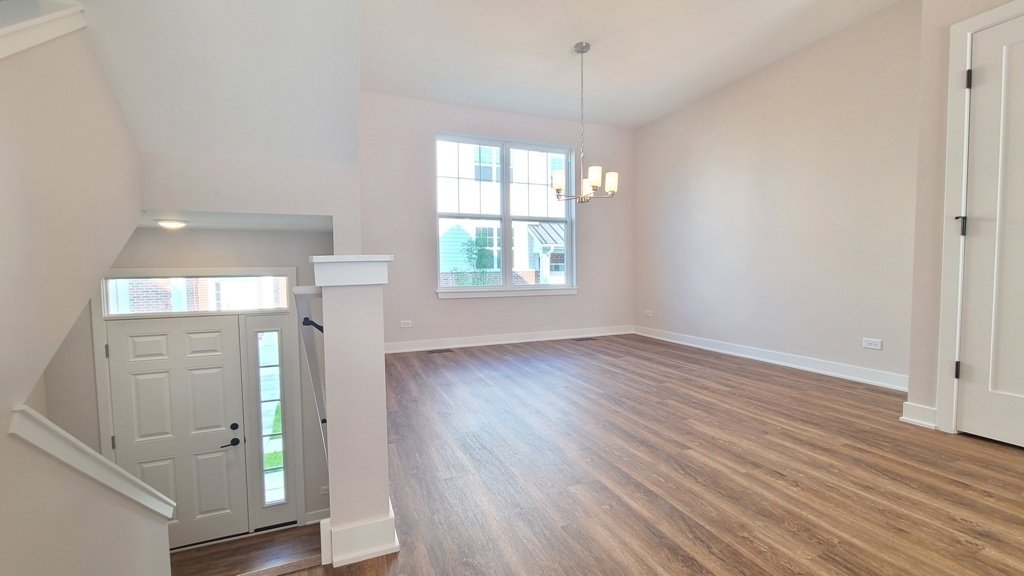 House in Des Plaines, Illinois, United States 3 - 18534985