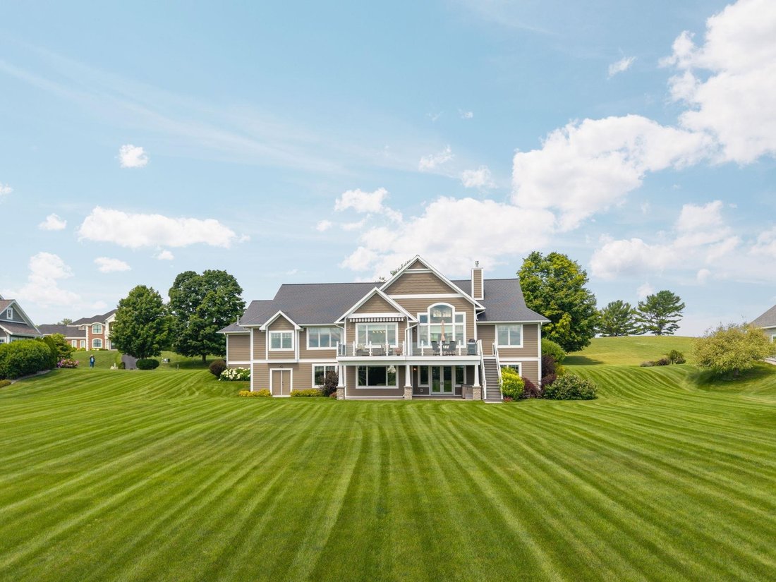 House in Traverse City, Michigan, United States 2 - 18535020