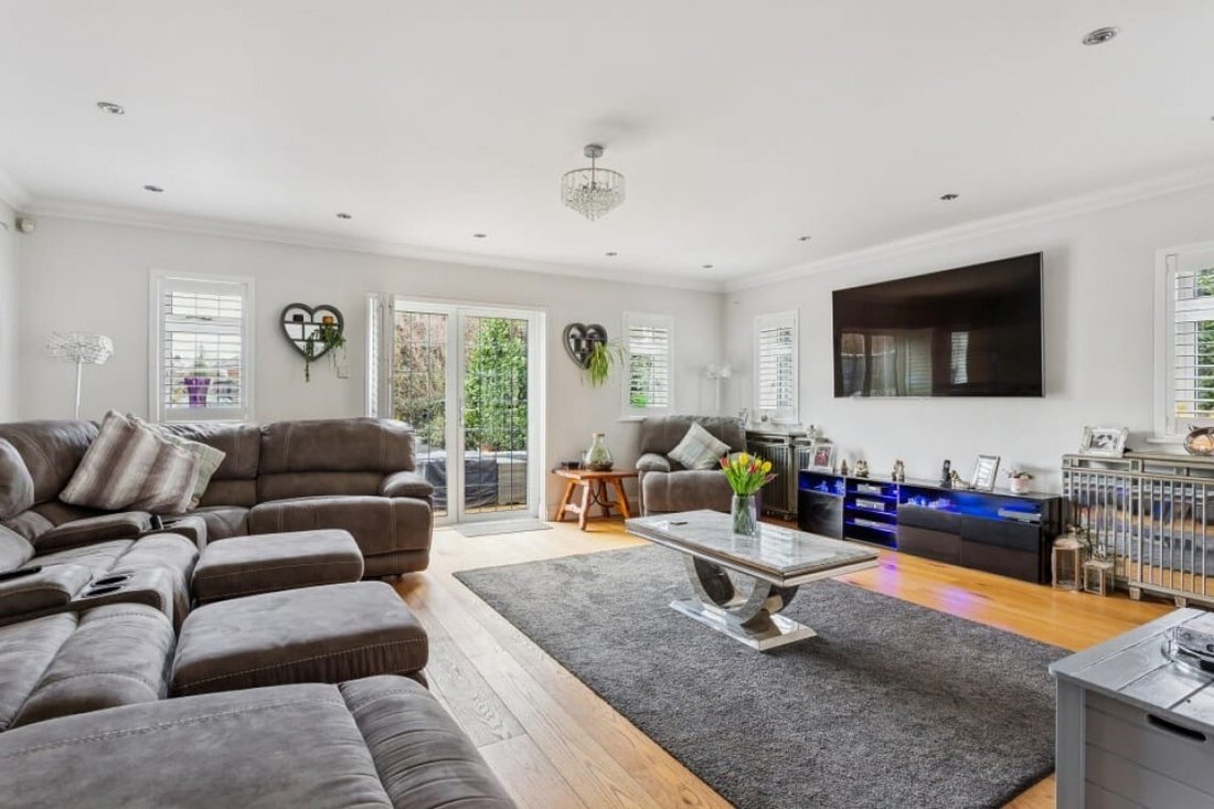 House in Chalfont Saint Peter, England 2 - 18534331