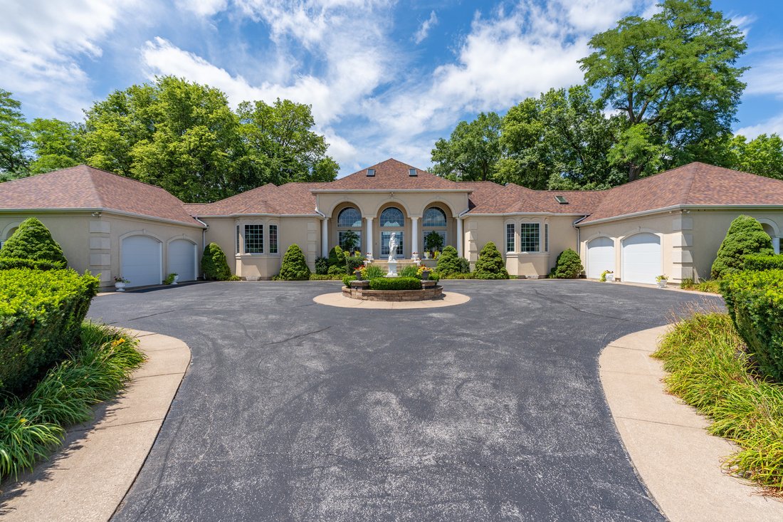 House in Cordova, Illinois, United States 5 - 18532967