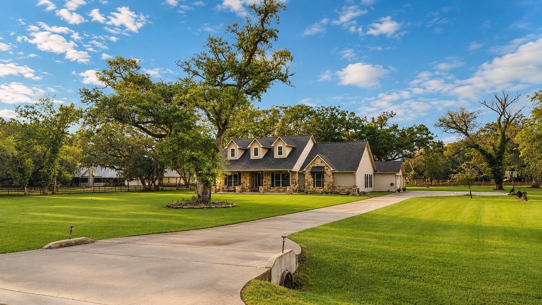 House in Rosharon, Texas, United States 2 - 18535744