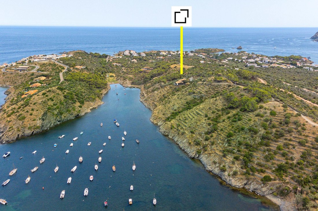Villa in Cadaques, Catalonia, Spain 3 - 18535013