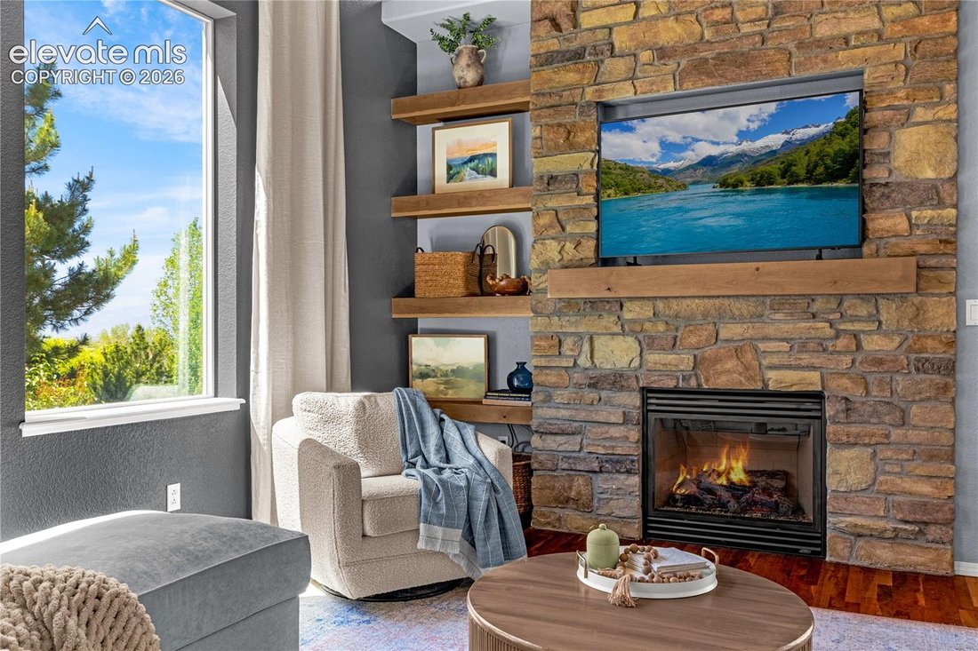 House in Colorado Springs, Colorado, United States 4 - 18152473