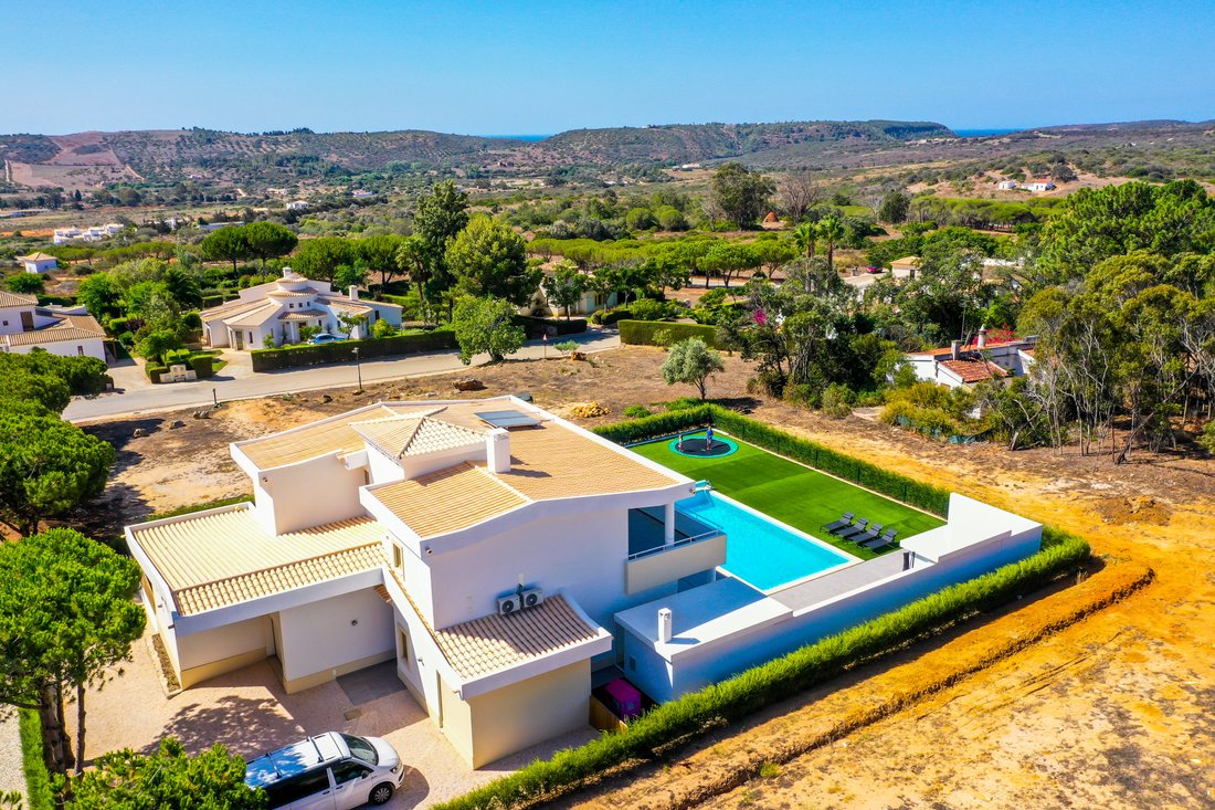 Villa in Barao de Sao Miguel, Algarve, Portugal 2 - 18533222