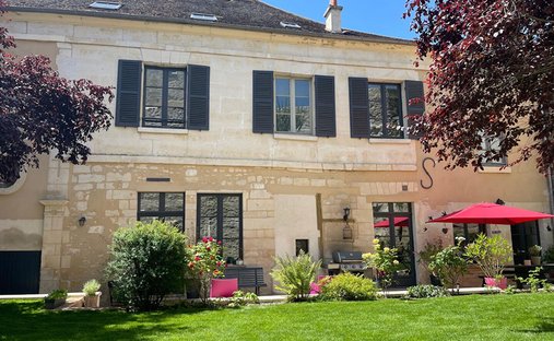 House in Senlis, Hauts-de-France, France 1