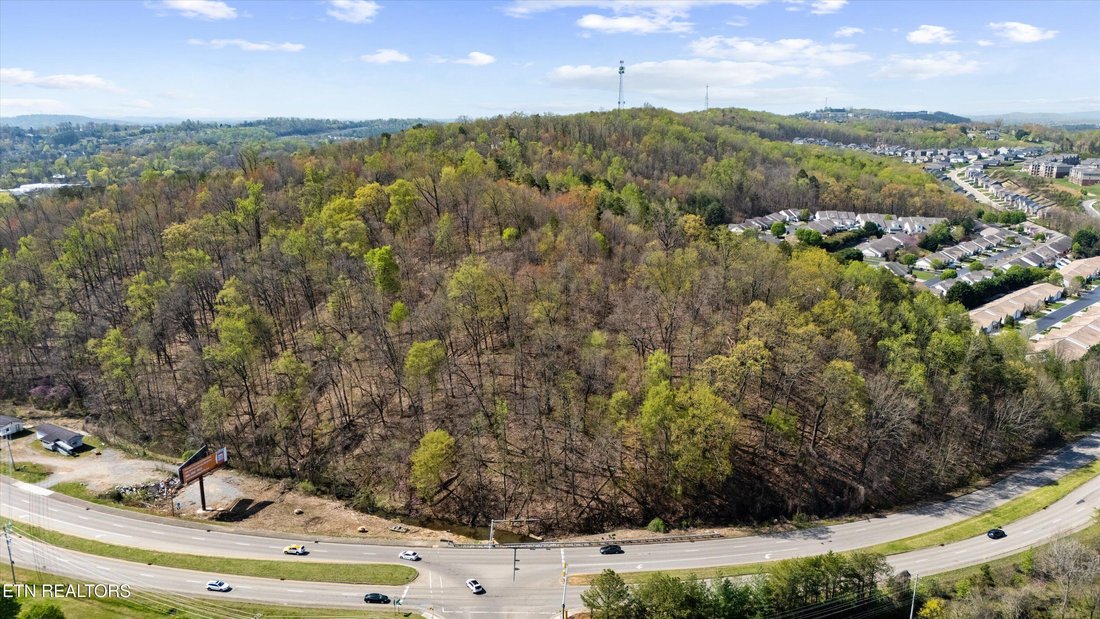 Land in Knoxville, Tennessee, United States 1 - 18532501