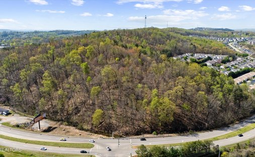 Land in Knoxville, Tennessee, United States 1
