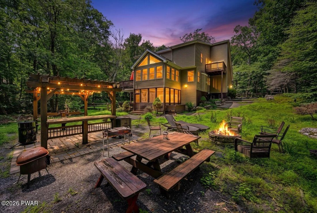 House in Hemlock Farms, Pennsylvania, United States 4 - 18533695