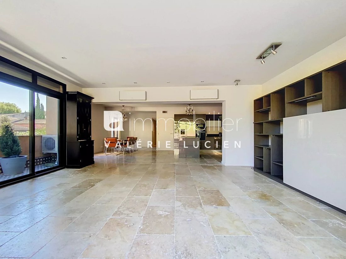 Apartment in Saint-Rémy-de-Provence, Provence-Alpes-Côte d'Azur, France 5 - 17558068